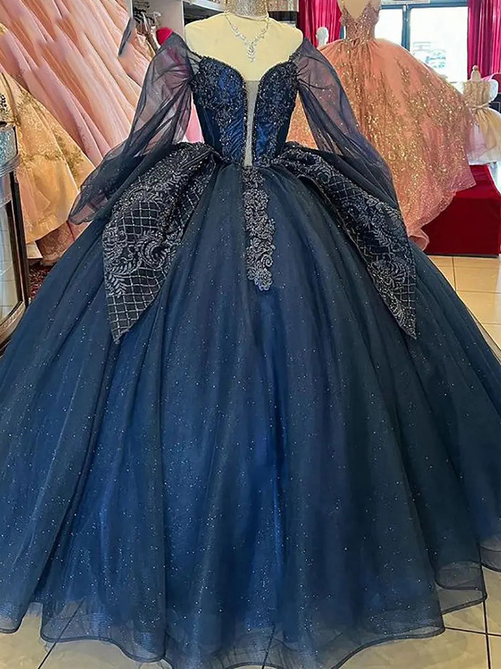 Simple & Casual Ball Gown Off Shoulder Long Sleeves Lace Appliques Tiered Ruffles Navy Blue Tulle Quinceanera Dress Princess Birthday Party Gown for Sweet 16