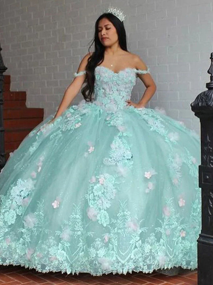 Chic & Modern Ball Gown Off Shoulder Flowers Lace Appliques Beaded Tiered Mint Green Tulle Princess Birthday Party Gown Quinceanera Dress for Sweet 16