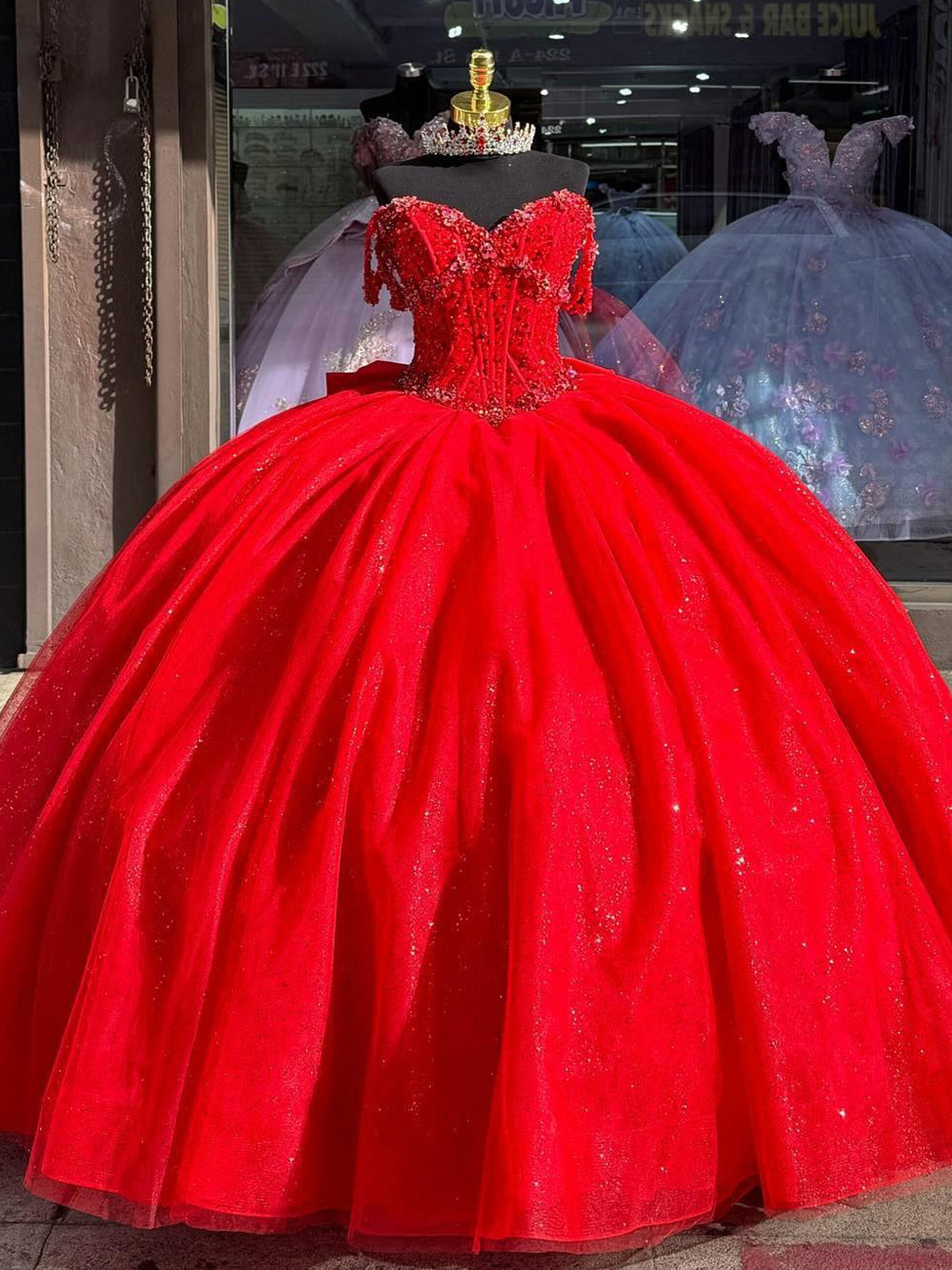 Glamorous & Gorgeous Ball Gown Off Shoulder Sweetheart Neck Red Tulle Princess Evening Party Gown Quinceanera Dress for Sweet 16