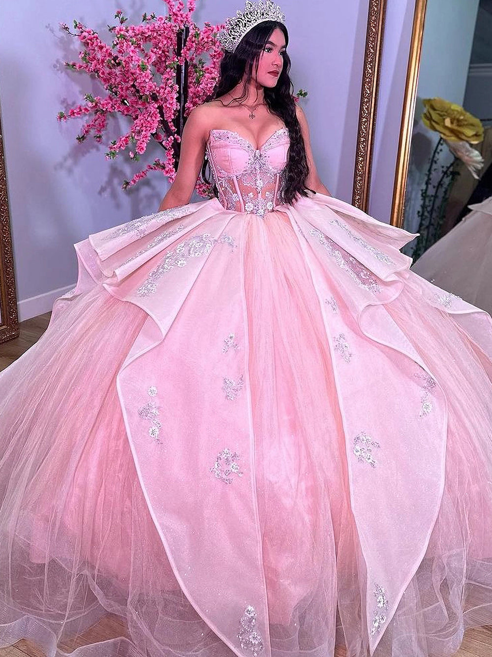 Cute & Sweet Ball Gown Sweetheart Neck Lace Flower Appliques Tiered Ruffles Pink Tulle Princess Quinceanera Dress Formal Evening Dress for Sweet 16