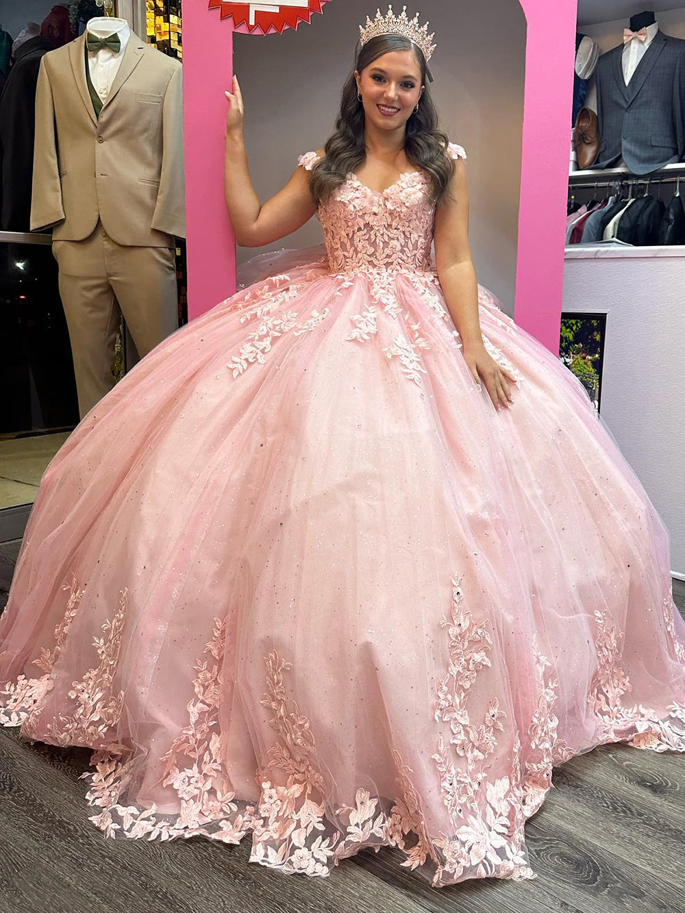 Elegant Ball Gown Sweetheart Neck Lace Appliques Pink Tulle Princess Formal Party Gown Quinceanera Dress for Sweet 16 Dress