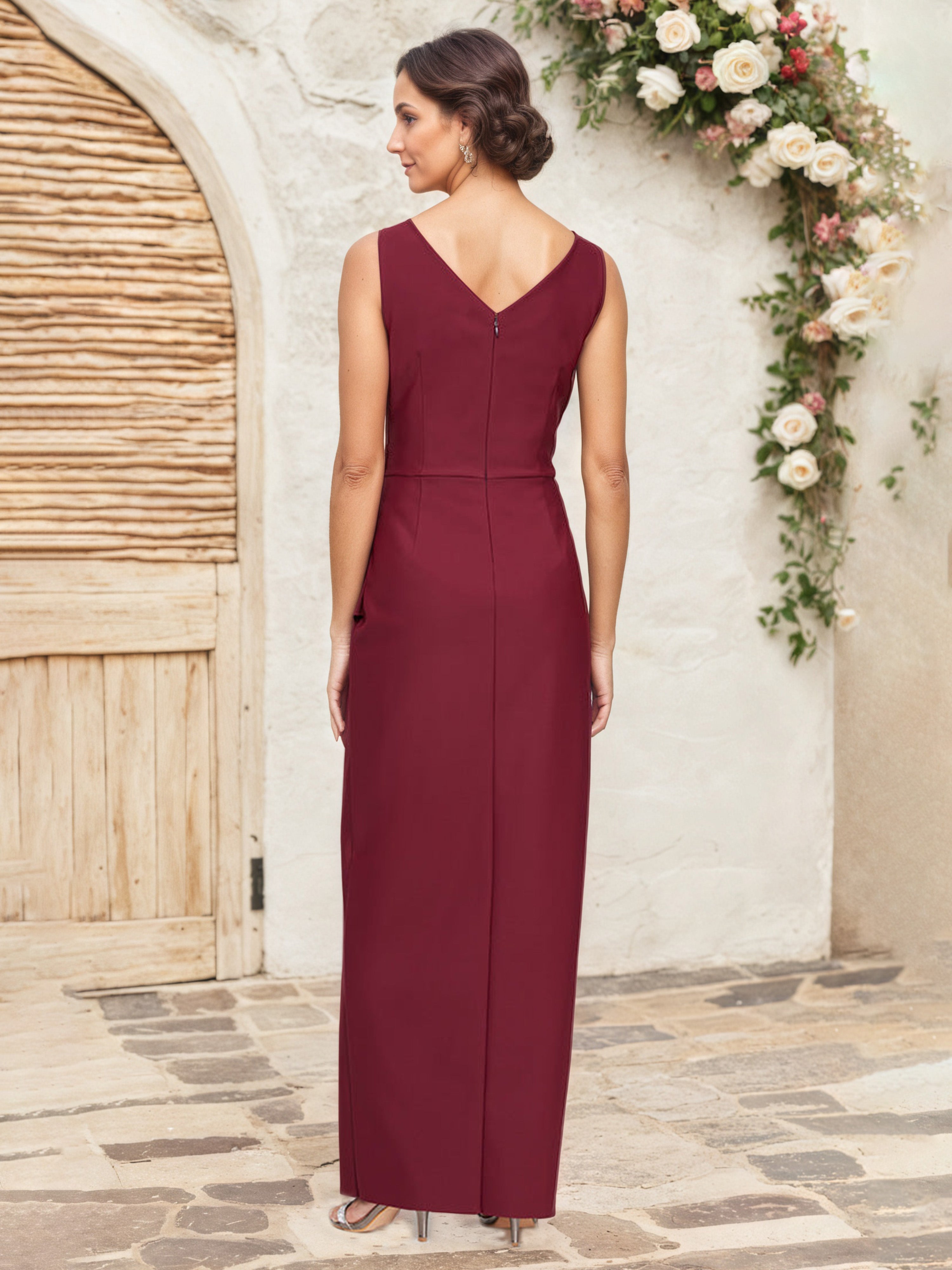 Burgundy Long Sleeveless V-Neck Sheath/Column Mother of the Bride Dress with Refined Silhouette