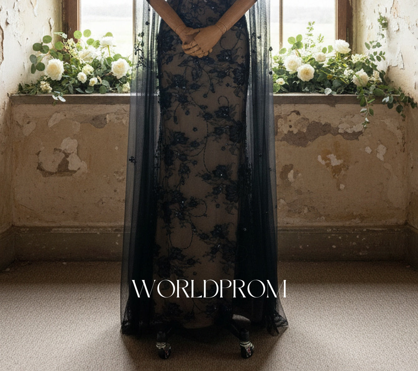 Long Sleeve Sparkly Beading Lace Illusion Mermaid Long Prom Dress - Black