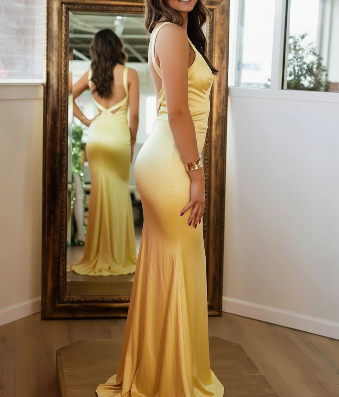 V-Neck Tank Pleated Bodice Mermaid Prom Dress - Yellow