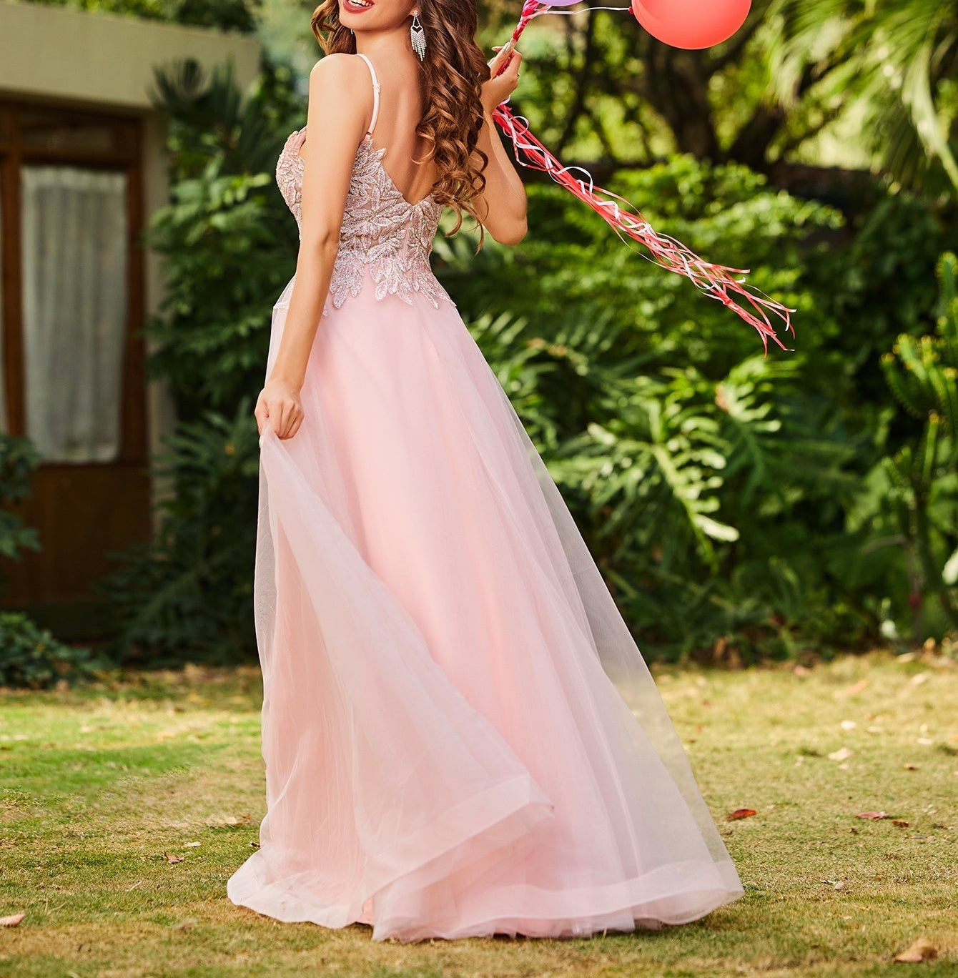 Pretty Hot Fix Sparkly Crystal Embroidery Ball Gown Prom Dress - Pink