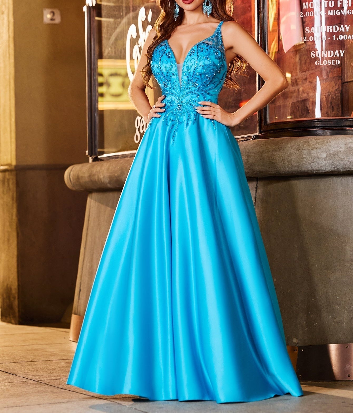 Deep V-Neck Beaded Lace Embroidery Ball Gown Prom Dress Long - Blue