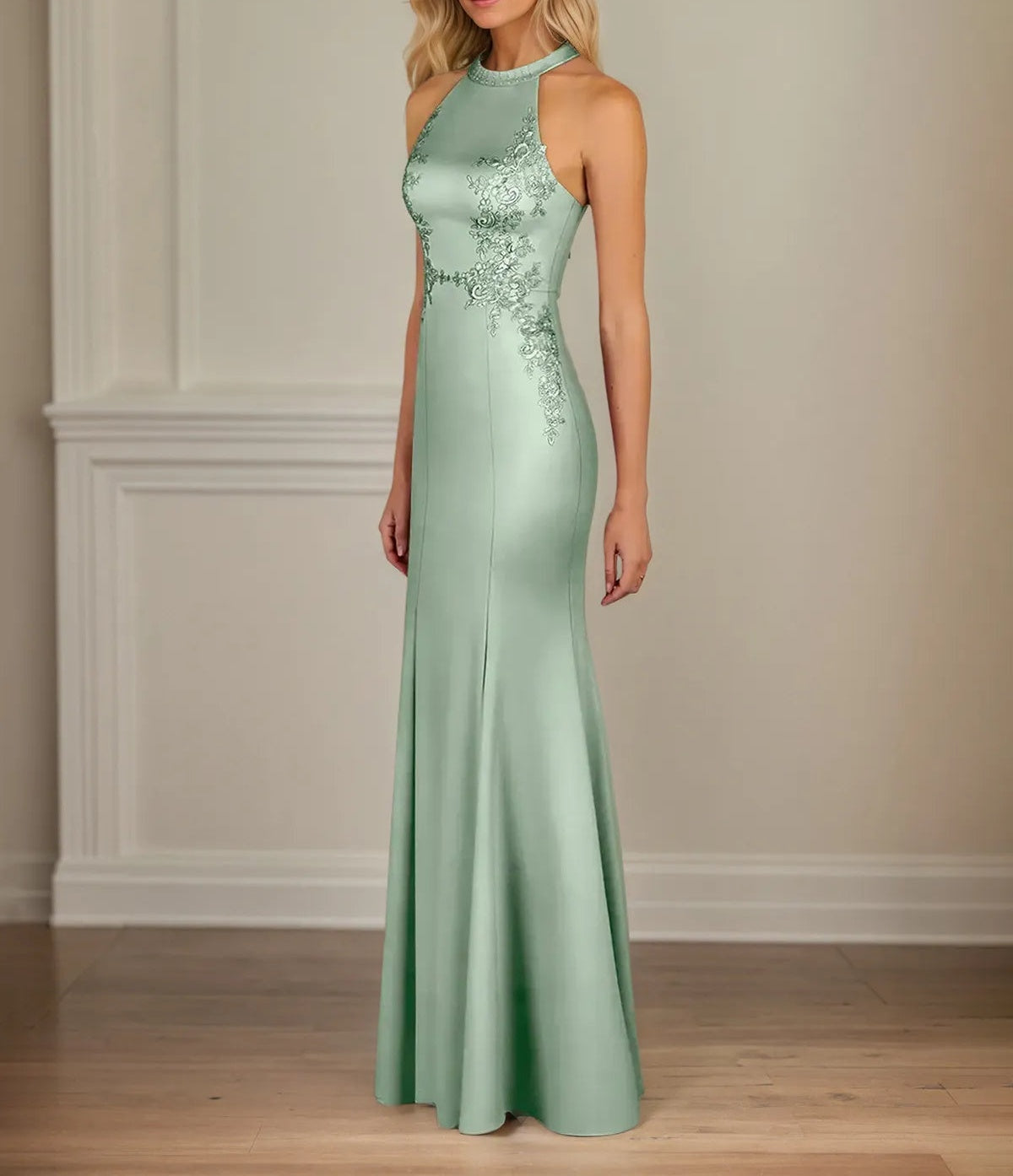 Trumpet/Mermaid Halter Neck Sleeveless Floor-Length Satin Dress With Pleated