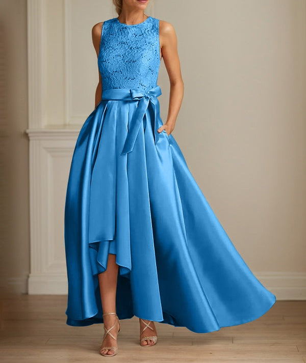 A-Line/Princess Jewel Neck Sleeveless Mother Of The Bride Dresses With Pleats Lace