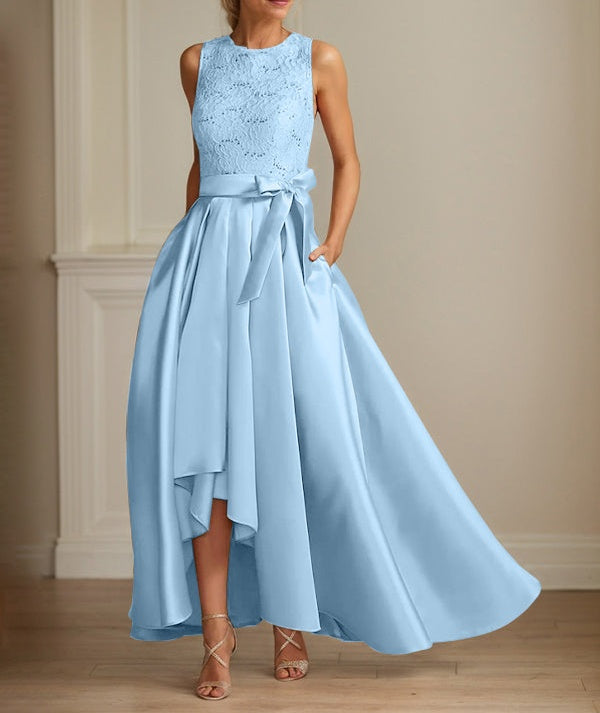 A-Line/Princess Jewel Neck Sleeveless Mother Of The Bride Dresses With Pleats Lace