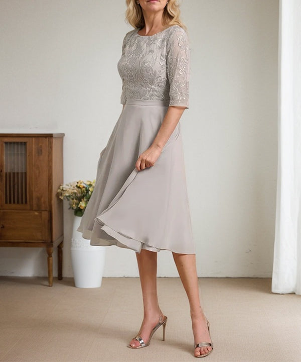 A-line Scoop Knee-Length Lace Chiffon Mother of the Bride Dress