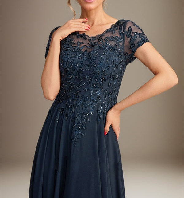 A-Line Scoop Floor-Length Chiffon Mother of the Bride Dress With Applique & Sequins