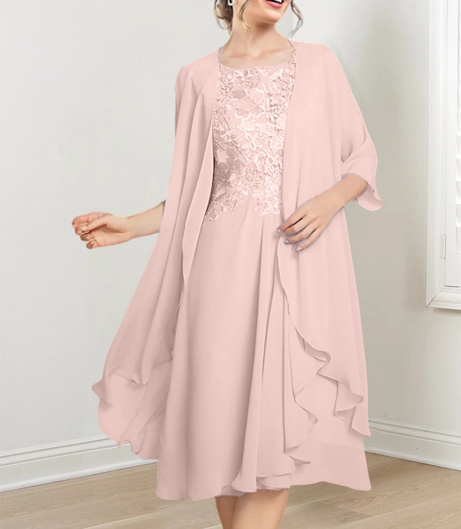 A-Line/Princess Scoop Knee-Length Mother of the Bride Dresses