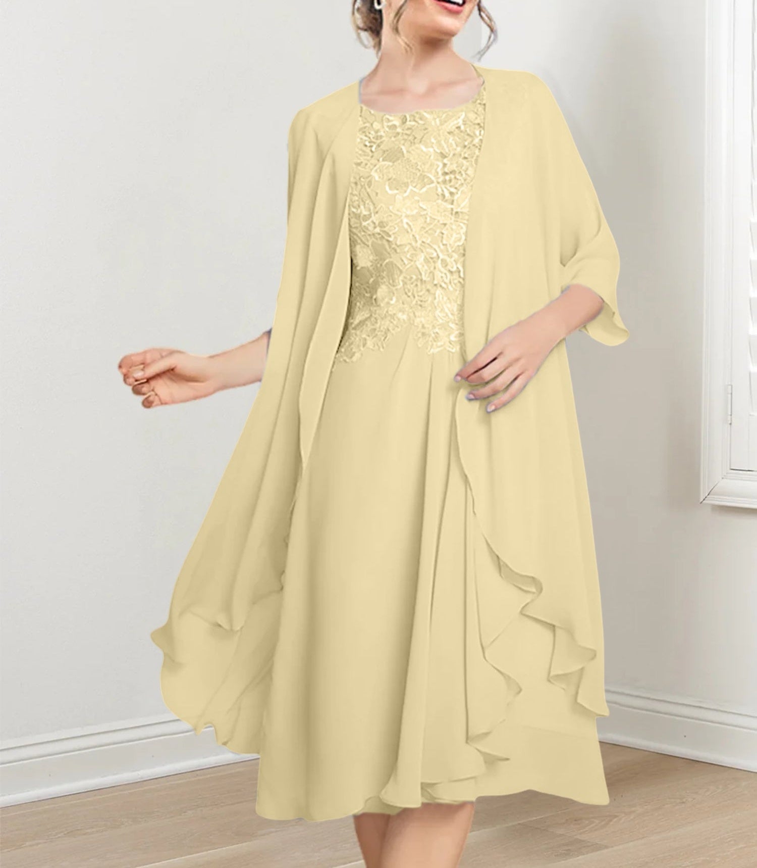 A-Line/Princess Scoop Knee-Length Mother of the Bride Dresses