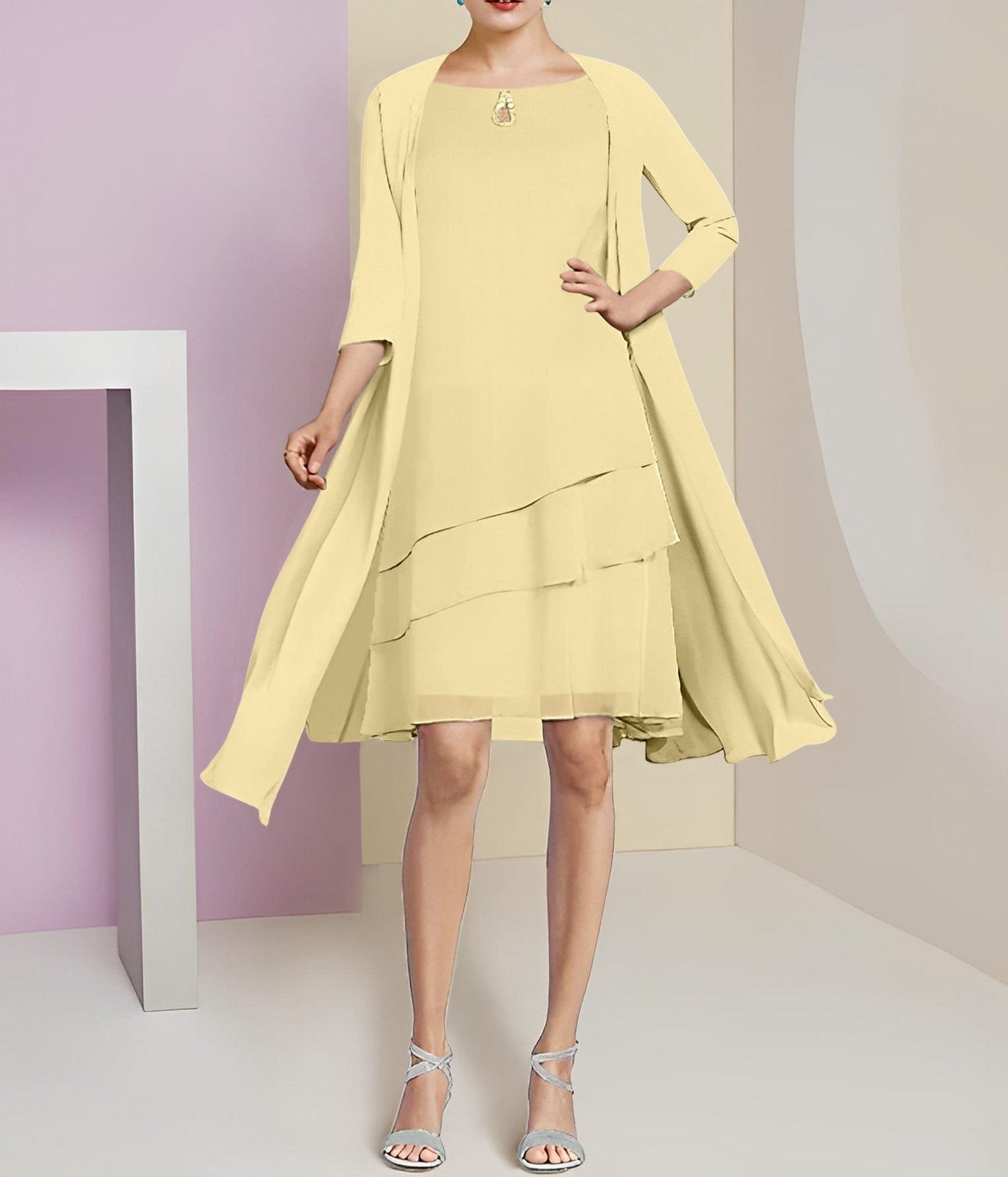 A-Line/Princess Jewel Neck Knee-Length Mother of the Bride Dresses