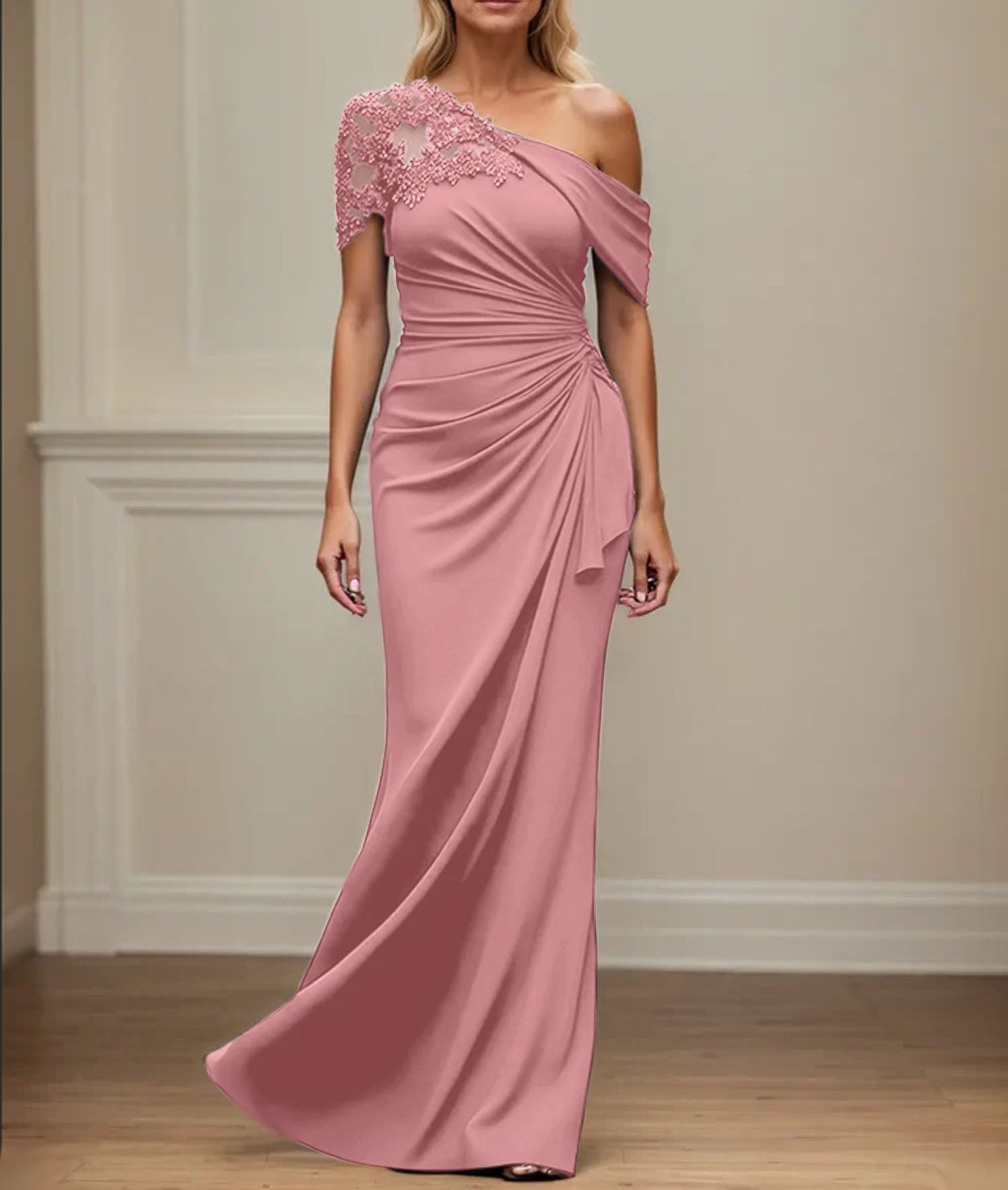 Trumpet/Mermaid Asymmetrical Mother of the Bride Dress with Appliques