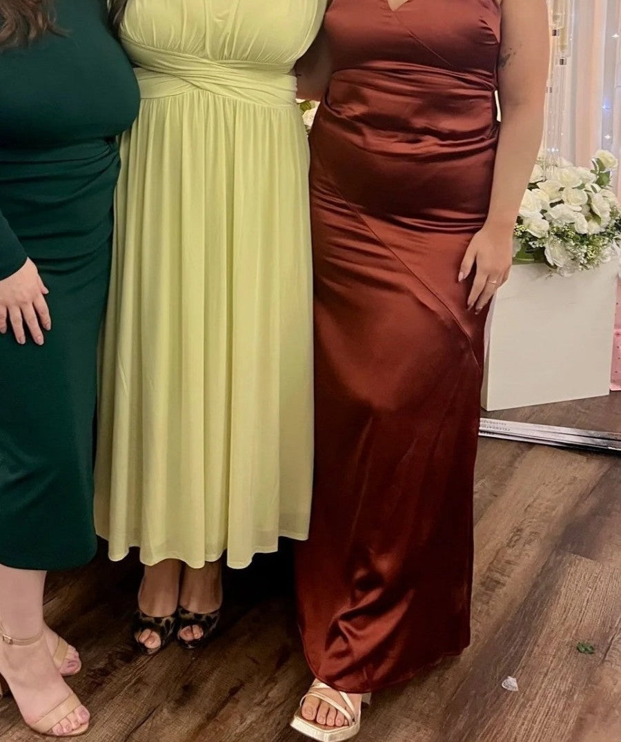 A-Line/Princess V-Neck Floor-Length Formal Wedding Guest Dresses with Satin