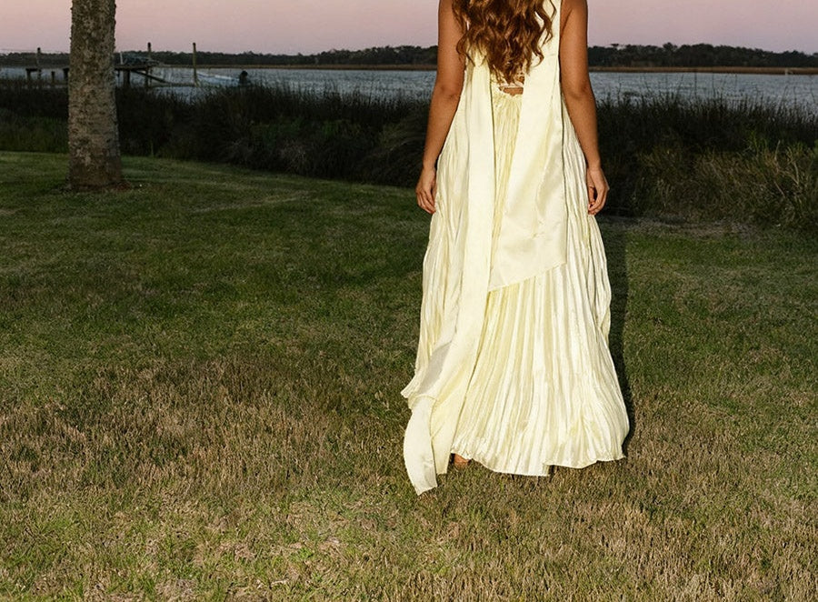 A-Line/Princess Sweetheart Pleated Chiffon Floor-Length Formal Dresses with Scarf