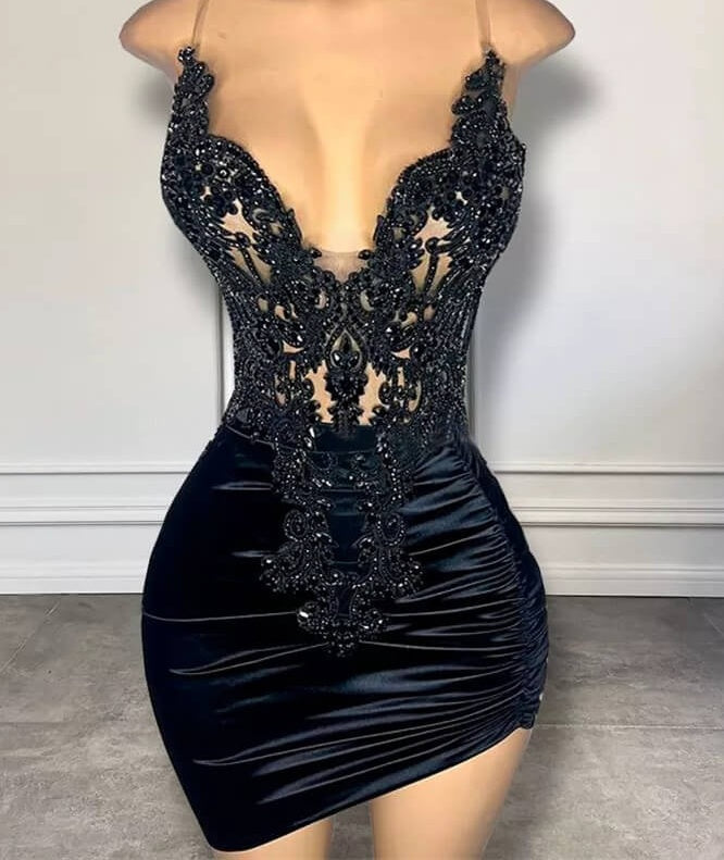 Black Sleeveless Short Prom Dresses with Spaghetti Straps and Beadings