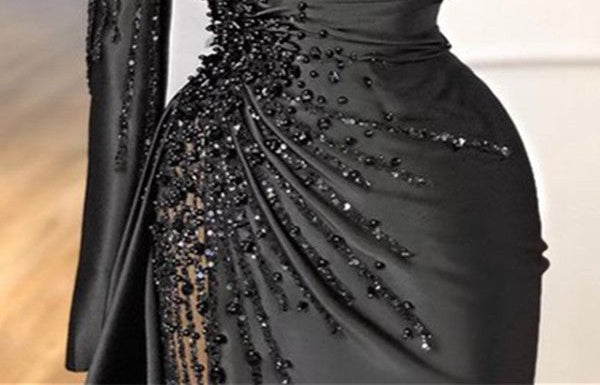 Glamorous Black Long Sleeve One Shoulder Prom Dress Beadings Evening Gowns