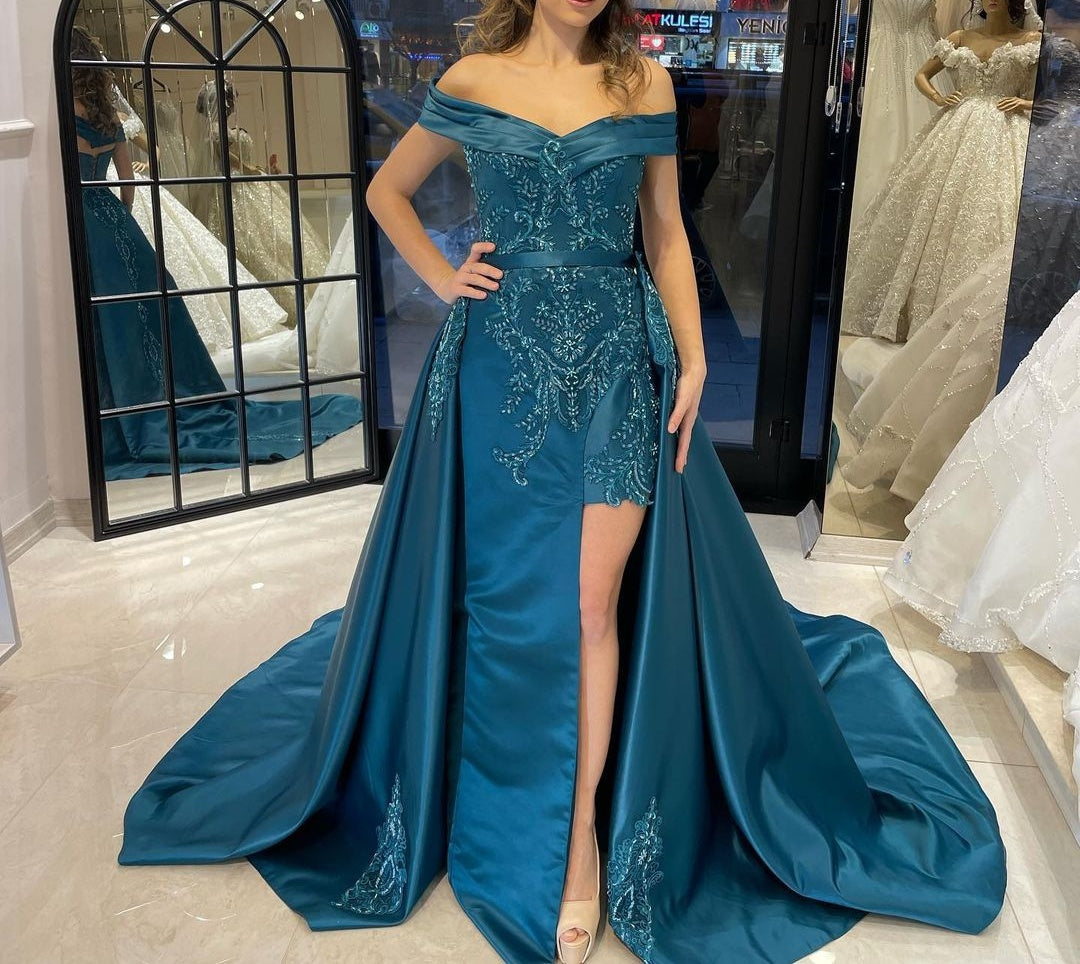 Elegant Sweetheart Off-the-Shoulder Sheath Ribbon Prom Dresses with Appliques