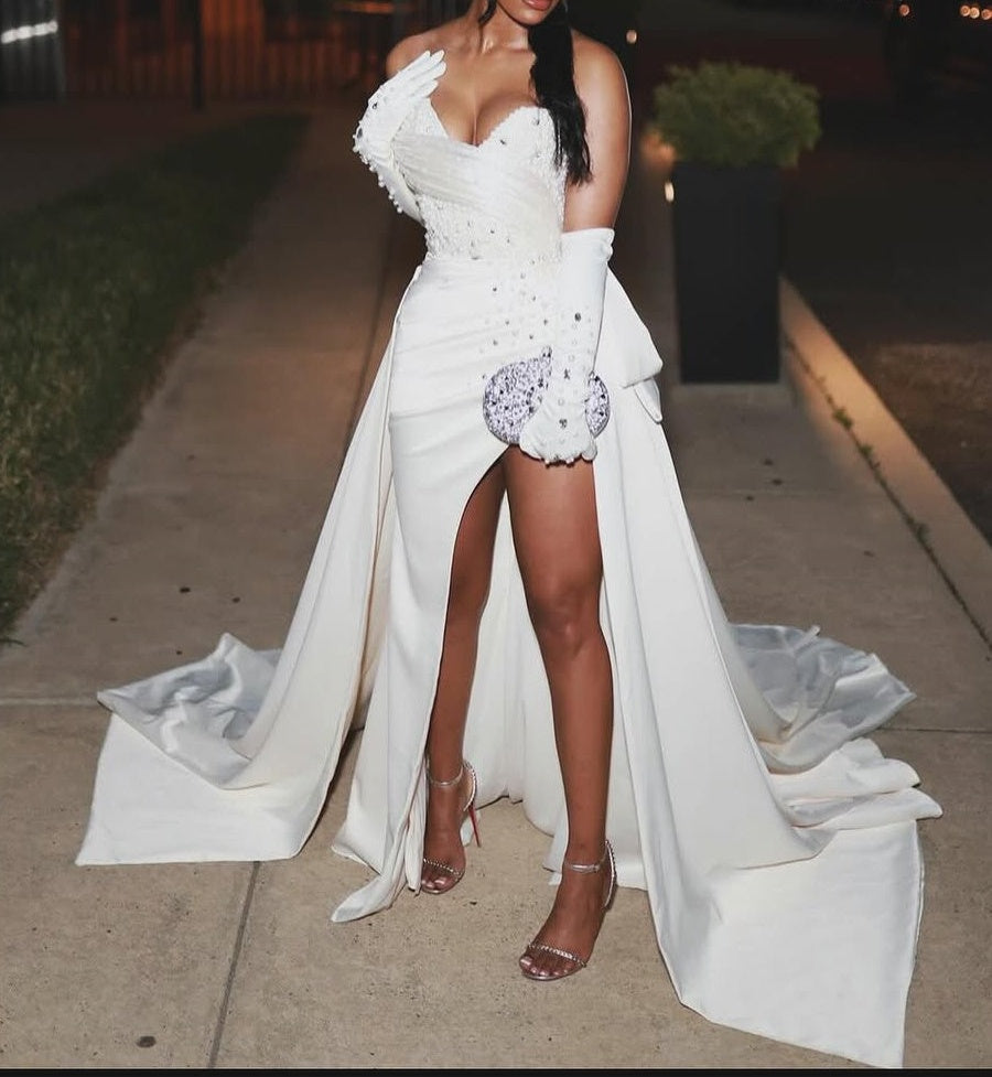 Sweetheart Ivory Beaded Ivory High Split Court Train Prom Dresses
