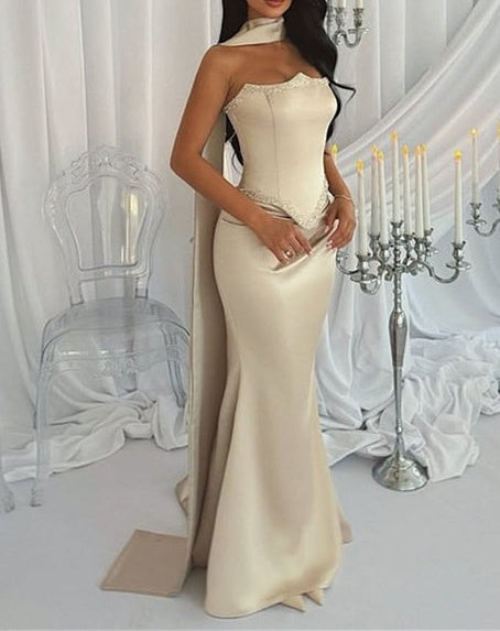 Luxury Strapless Mermaid Prom Dresses Satin Floor Length Sleeveless With Beads Ribbon
