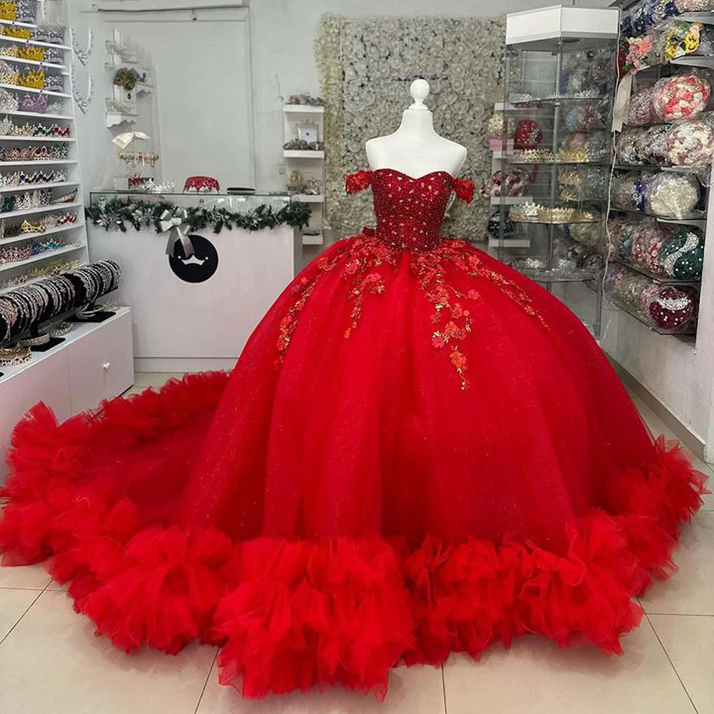 Luxury & Gorgeous Ball Gown Off Shoulder Beaded Lace Appliques Ruffles Red Tulle Quinceanera Dresses Birthday Party Gown for Sweet 16