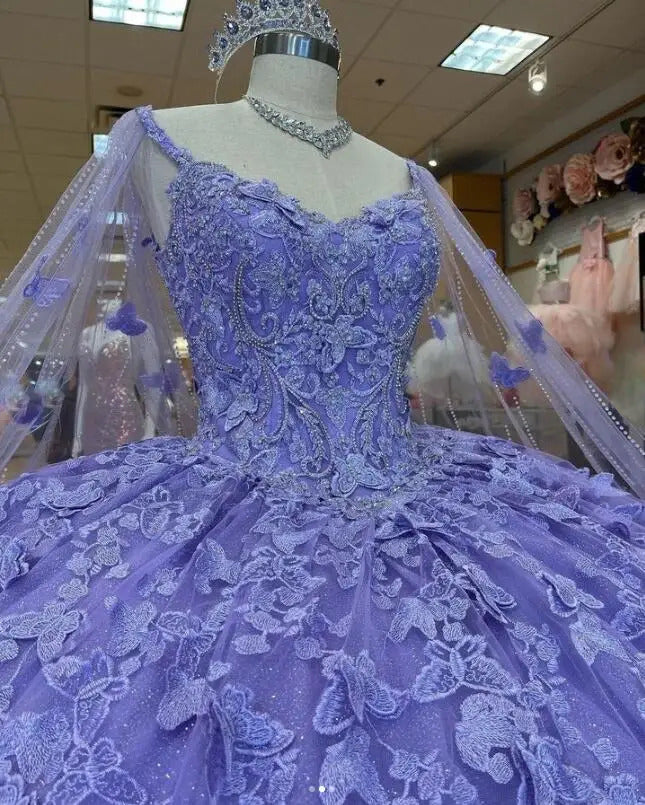 Ball Gown Sweetheart Neck Long Sleeves 3D Butterfly Lace Appliques Beaded Lavender Tulle Quinceanera Dress for Sweet 16