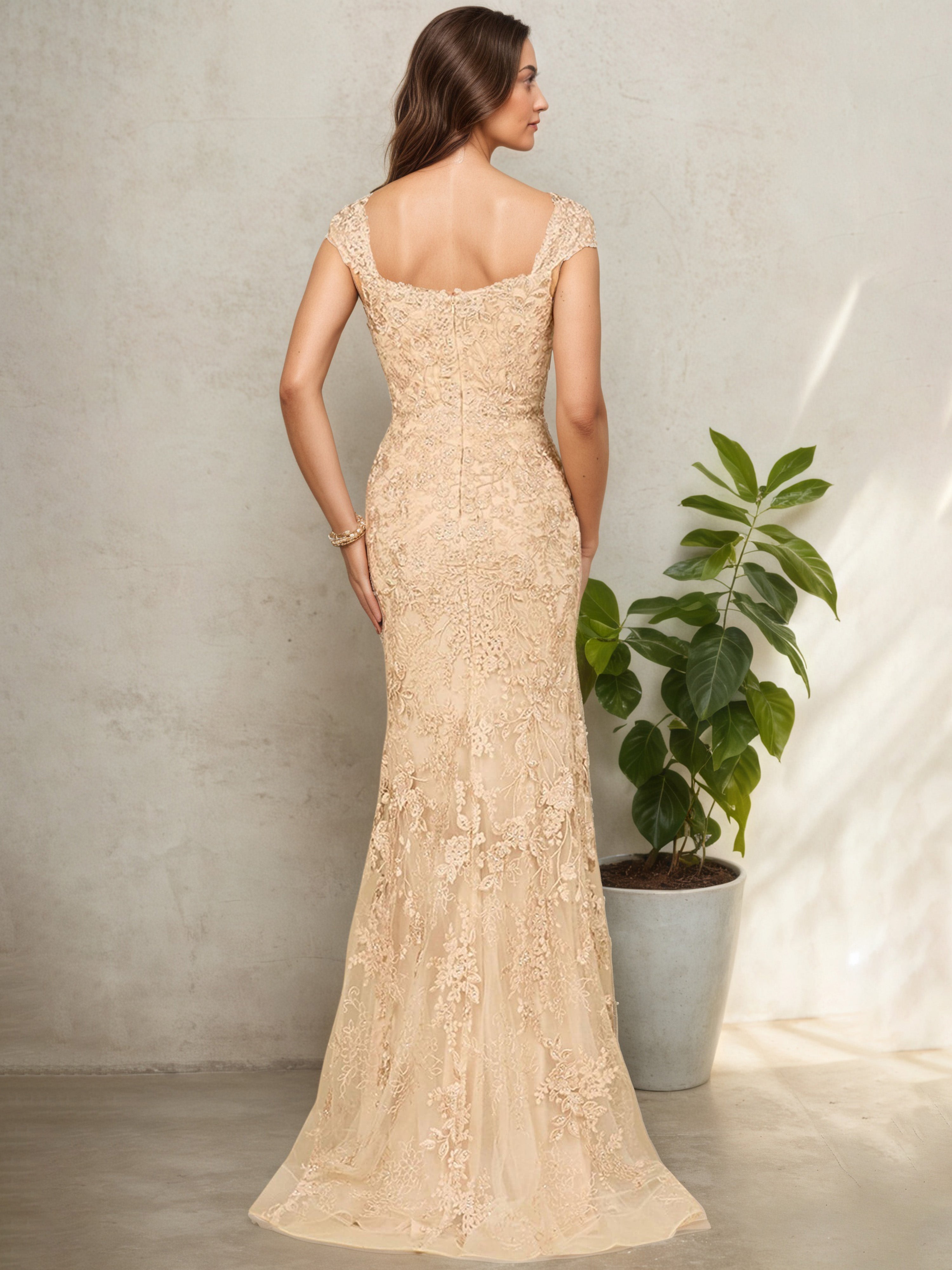 Elegant Long Mother of the Bride Dress with Lace and Cap Sleeves