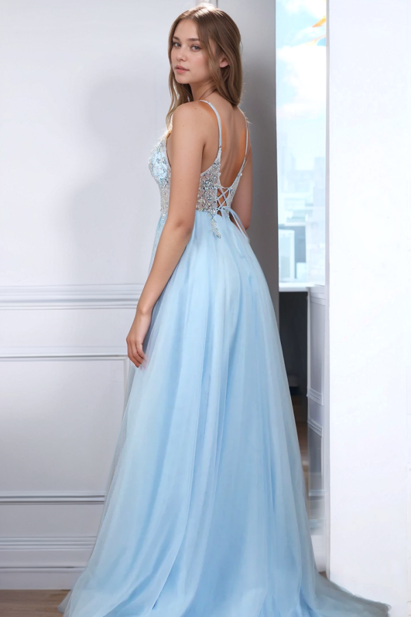 Chic & Modern A-Line V Neck Spaghetti Straps Sleeveless Appliques Tulle Prom Dresses Party Dress High Side Slit and Train Lace Up Formal Evening Dress