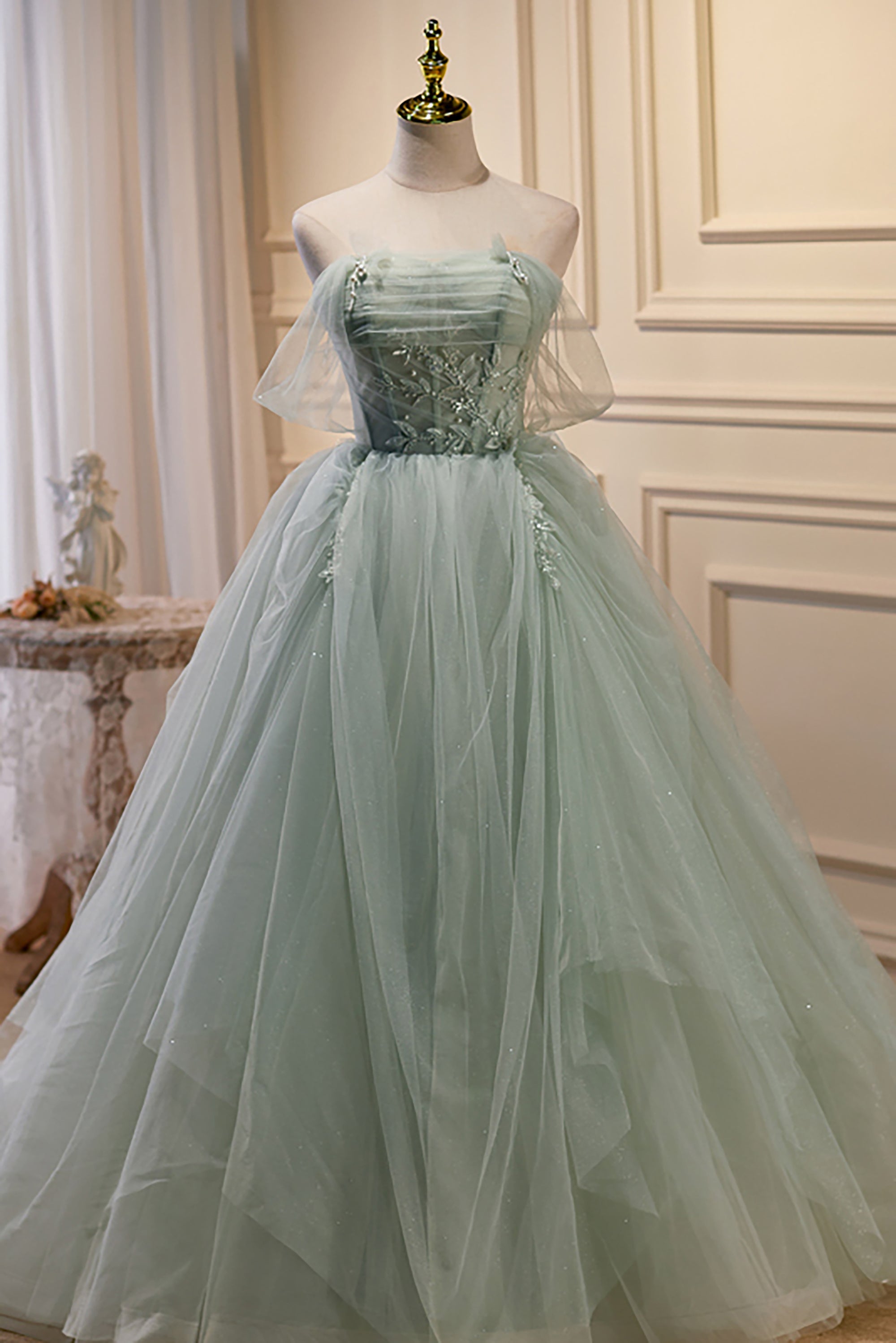 Elegant Green Strapless Evening Gown Off The Shoulder Tulle Prom Dress Elegant Green Strapless Evening Gown Off The Shoulder Tulle Prom Dress