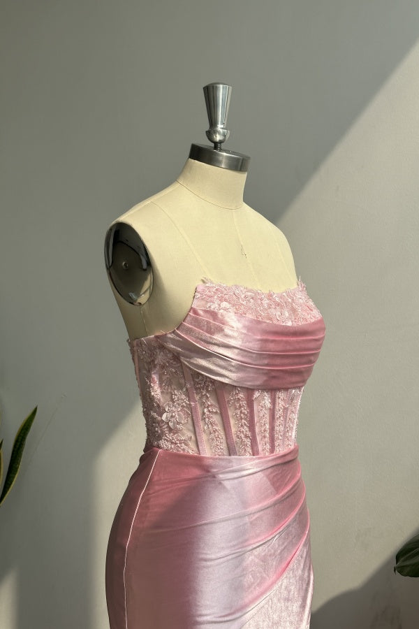 Chic & Modern Sheath Strapless Sleeveless Pleated Appliques Satin Tiered High Side Slit and Train Floor Length Party Dress Prom Dresses Dress Eveing Gown