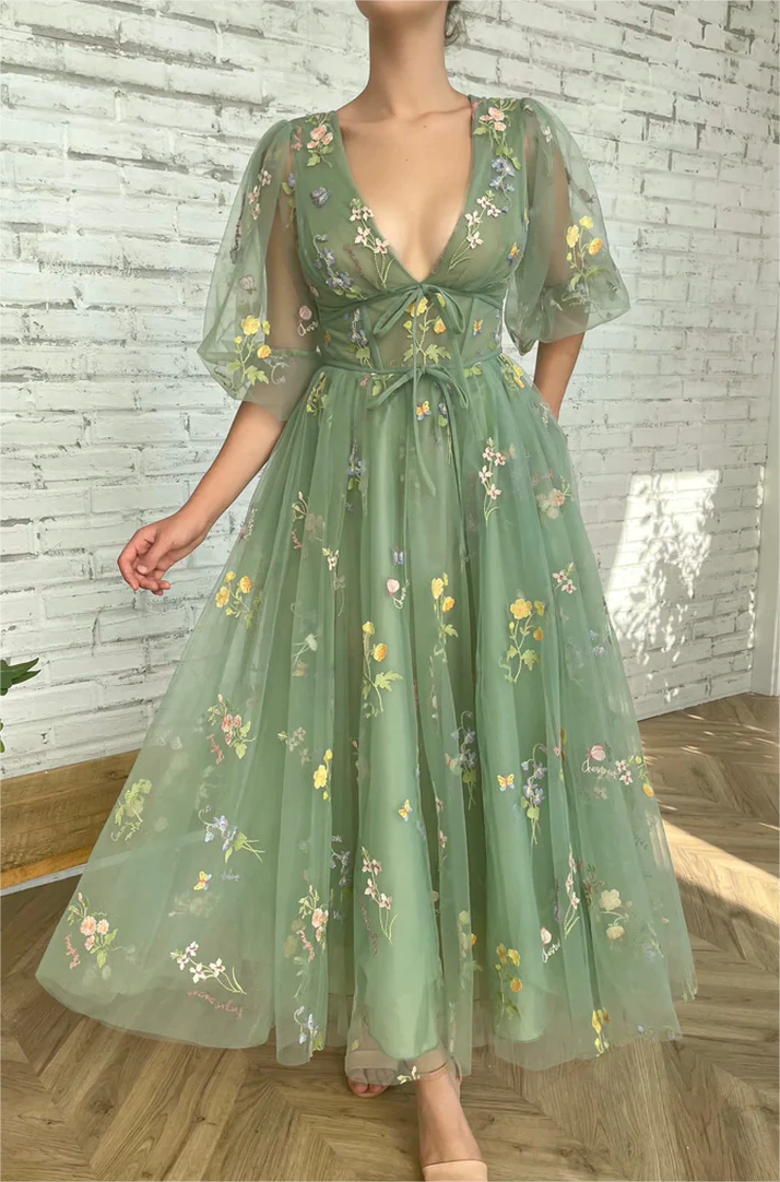 Flowy Green V Neck Floral Lace Tea Length Prom Dress