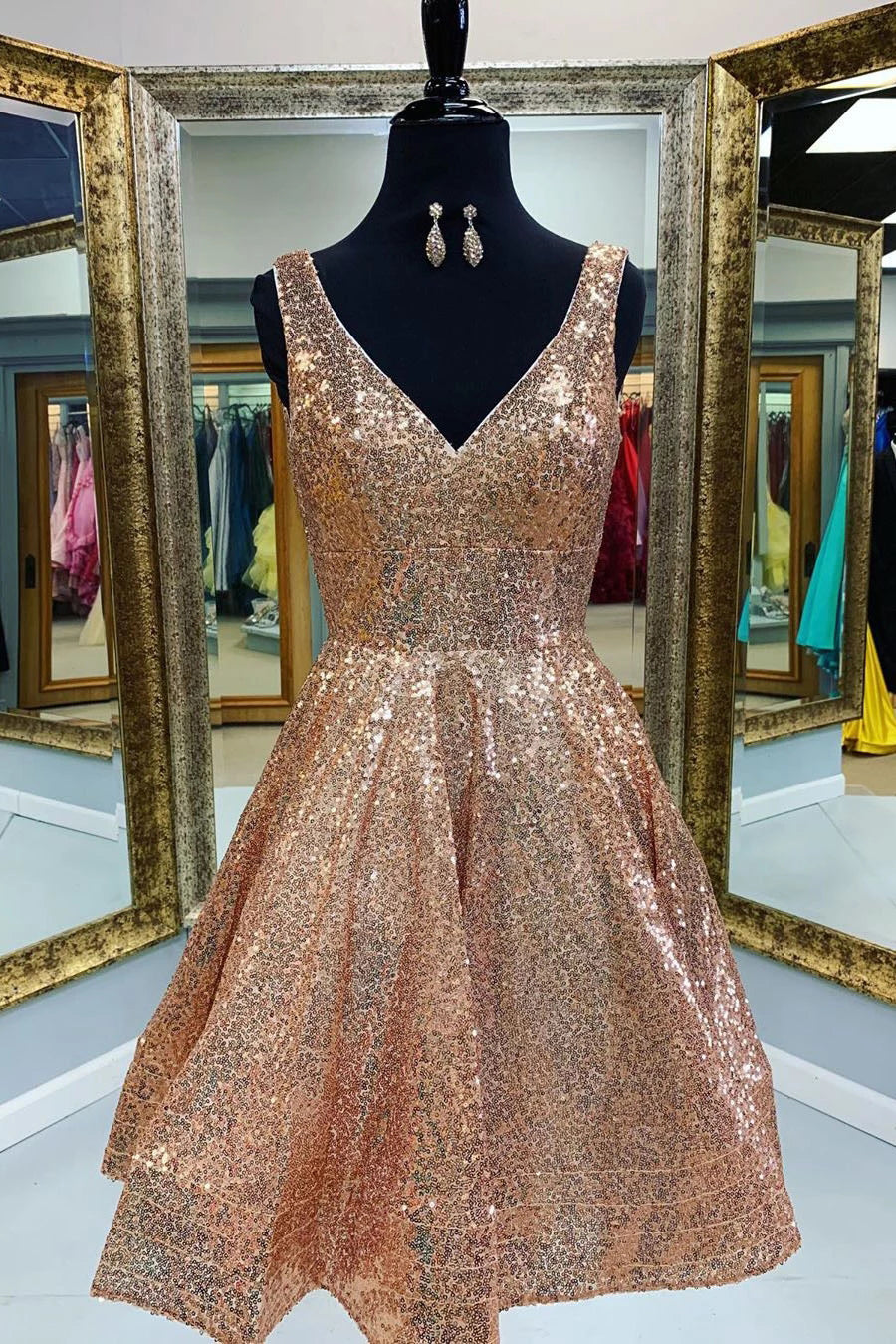 Ombreprom Homecoming Dress Gold Sequins A-Line V-Neck Ombreprom Homecoming Dress Gold Sequins A-Line V-Neck