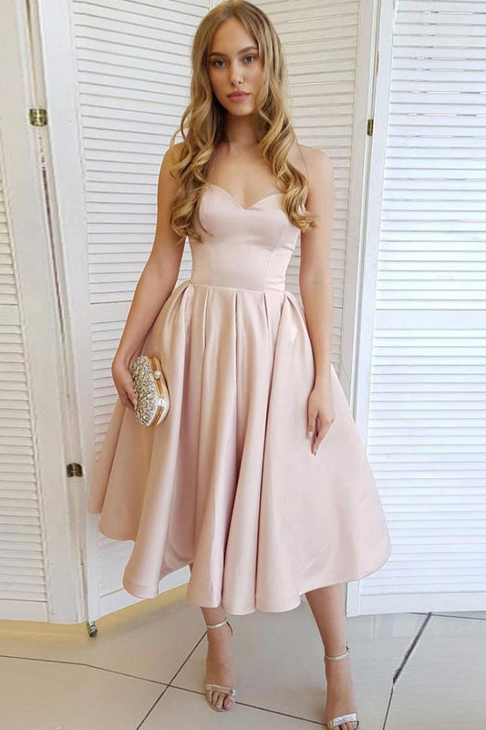 Simple Pink Sleeveless Sweetheart Satin Short Homecoming Dress