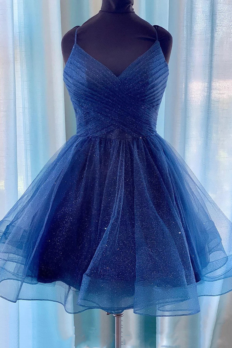 Sparkly A-line V-neck Short Prom Dresses Navy Blue Homecoming Dresses Sparkly A-line V-neck Short Prom Dresses Navy Blue Homecoming Dresses