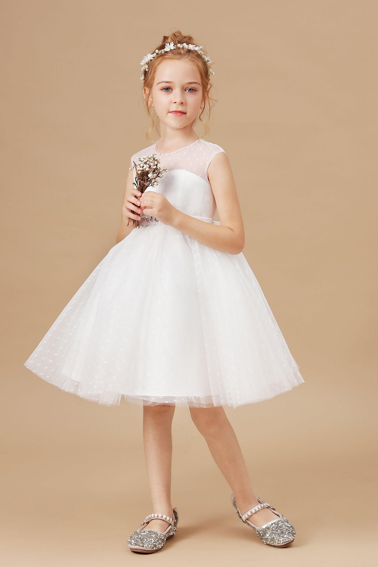Sleeveless Ivory Lace Tulle Flower Girl Dresses
