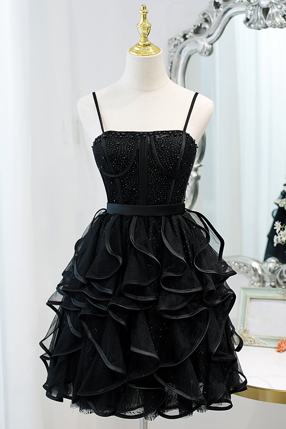 Black Sequins Spaghetti Straps Tulle Short Homecoming Dresses Black Sequins Spaghetti Straps Tulle Short Homecoming Dresses