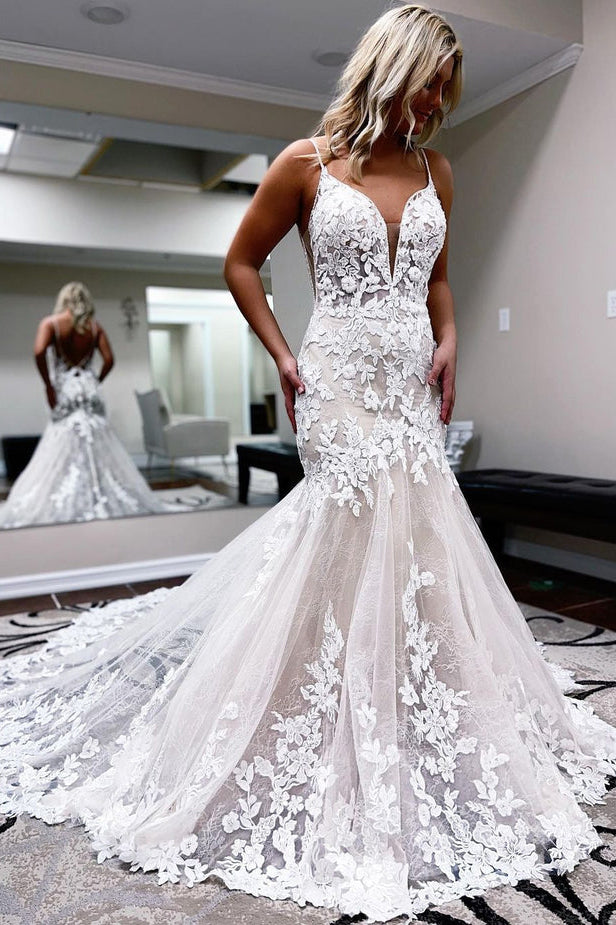 Charming Mermaid V Neck Lace Wedding Dresses with Appliques Custom Color Charming Mermaid V Neck Lace Wedding Dresses with Appliques Custom Color