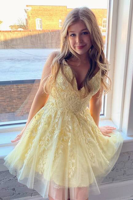 Pretty A-line Lace Appliques Short Prom Dresses, Homecoming Dresses Pretty A-line Lace Appliques Short Prom Dresses, Homecoming Dresses