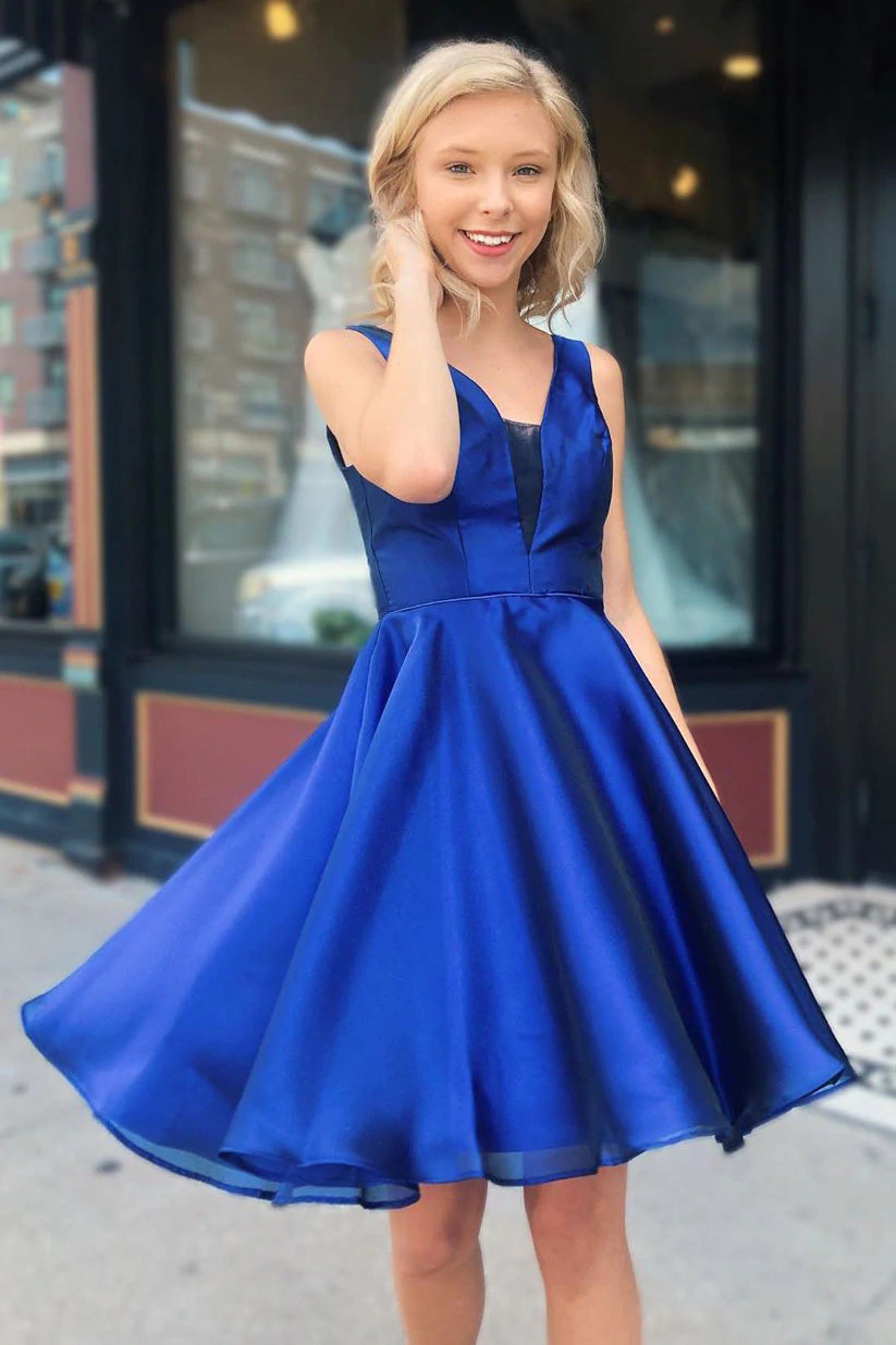 A-Line Royal Blue V-Neck Short Homecoming Dresses A-Line Royal Blue V-Neck Short Homecoming Dresses