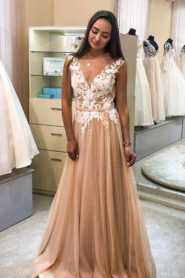 Elegant V-Neck Long Lace Tulle Flowy Princess Prom Dresses for Teens Elegant V-Neck Long Lace Tulle Flowy Princess Prom Dresses for Teens