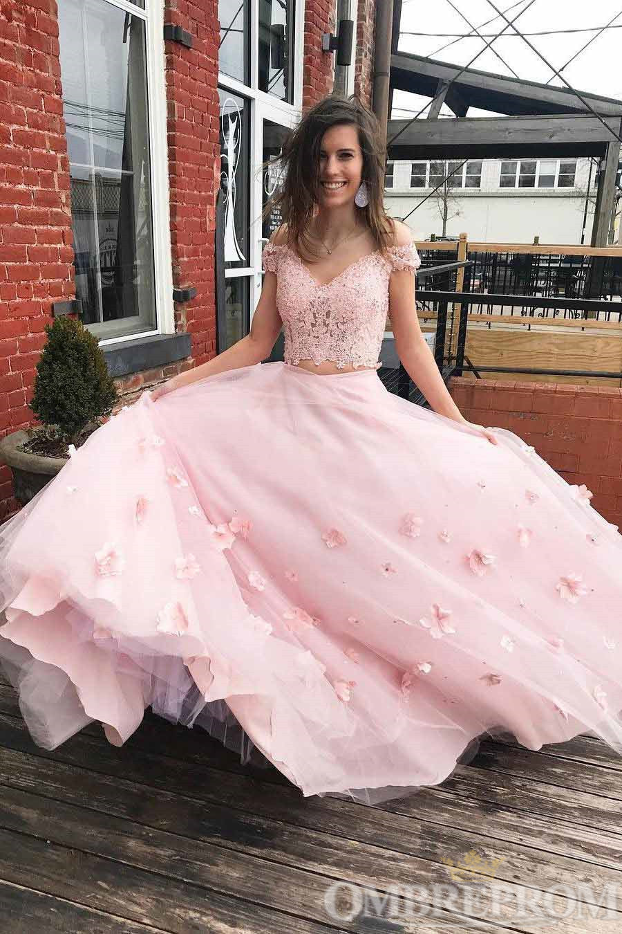 Two Piece Prom Dresses Off Shoulder Lace Long Party Gowns Two Piece Prom Dresses Off Shoulder Lace Long Party Gowns