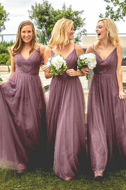 Tips For Choosing Perfect Bridesmaid Dresses For Beach Wedding