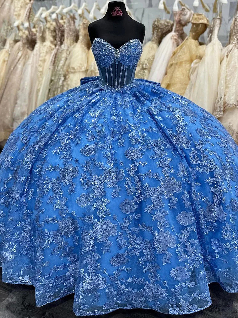 Glamorous & Glitter Ball Gown Sweetheart Neck Tiered Fully Lace Applique Beaded Bow Knot Blue Tulle Quinceanera Dress Birthday Party Princess Dress for Sweet 16