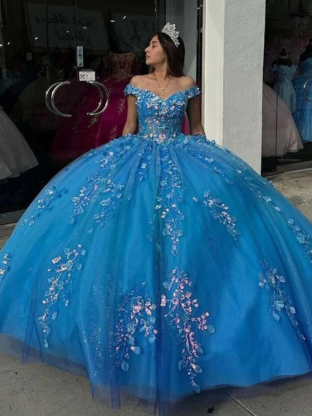 Glamorous & Gorgeous Ball Gown Off Shoulder Beaded Lace Appliques Blue Tulle Quinceanera Dress Birthday Evening Party Dresses for Sweet 16