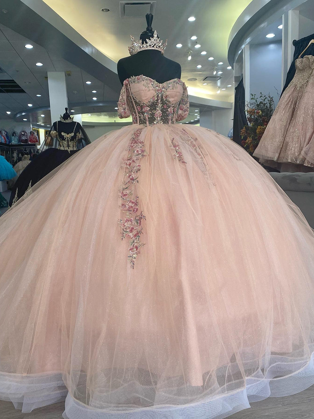 Classic Ball Gown Sweetheart Neck Off Shoulder Sleeveless Flower Lace Appliques Baby Pink Tulle Princess Prom Dresses Party Gown Quinceanera Dress for Sweet 16 Dress