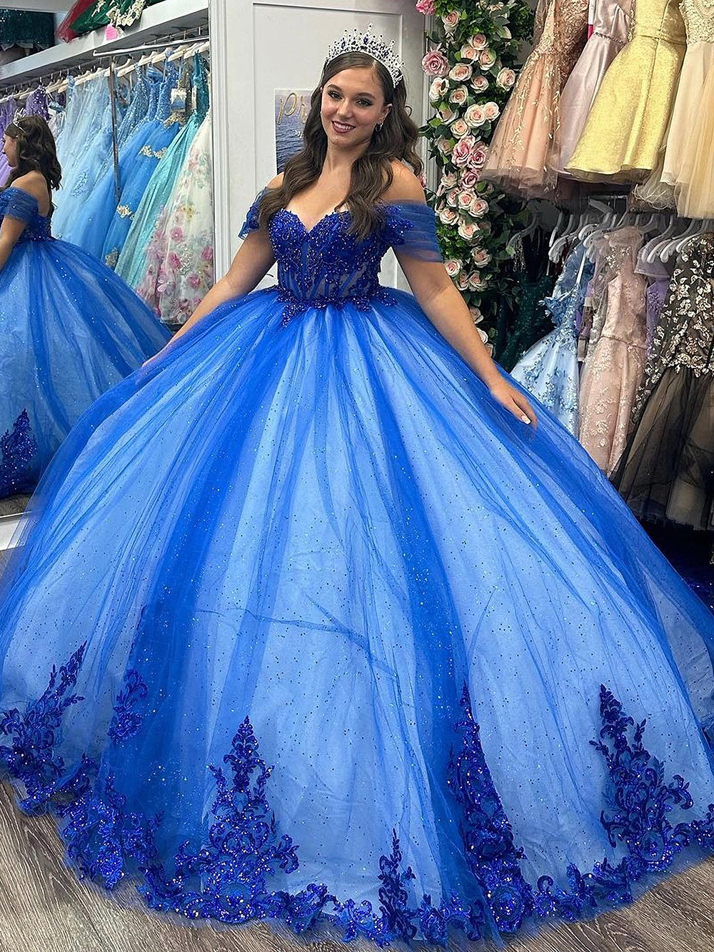 Glamorous & Gorgeous Ball Gown Off Shoulder Sweetheart Neck Flowers Lace Appliques Beaded Royal Blue Tulle Princess Party Gown Quinceanera Dress for Sweet 16