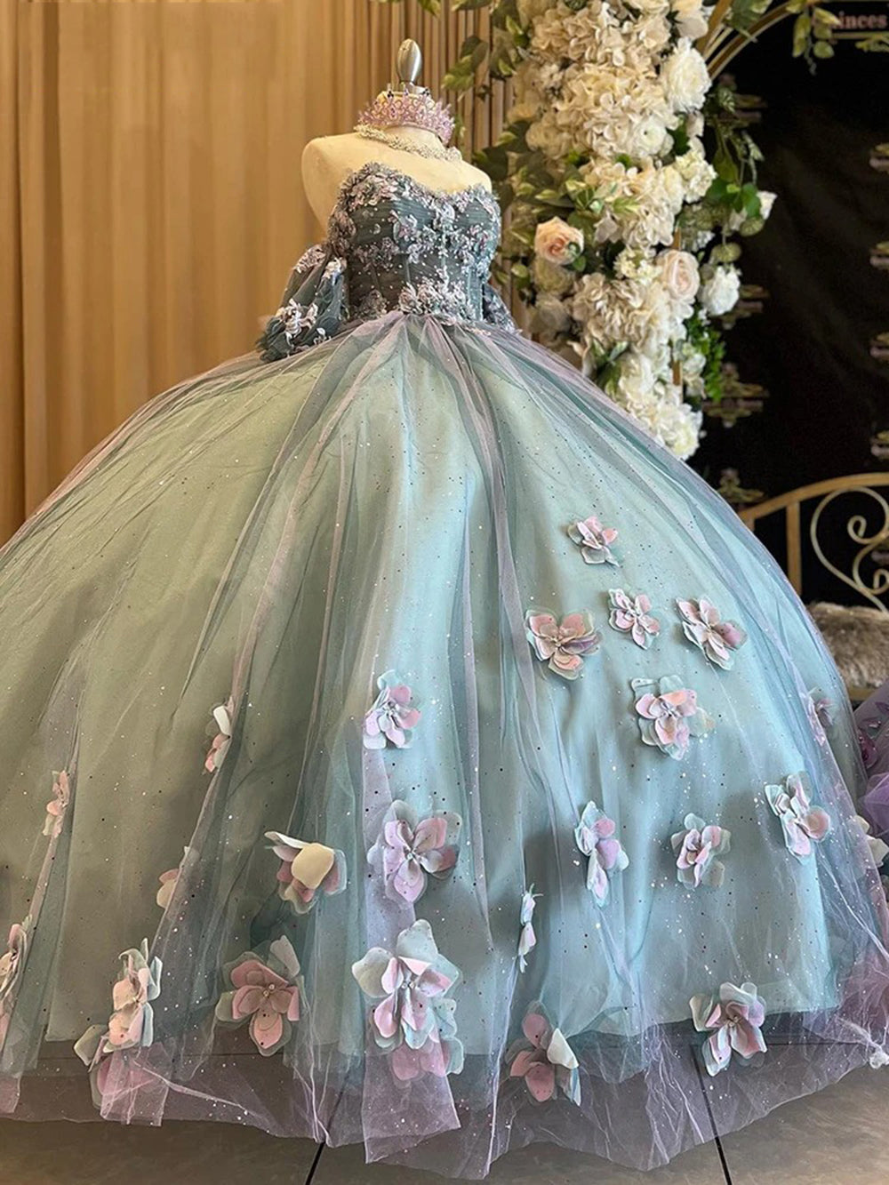Ball Gown Off Shoulder Sweetheart Neck Quinceanera Dresses with Sleeves 3D Flowers Appliques Sparkly Beaded Tulle Lace Up Sweet 16 Dress Princess Party Gown