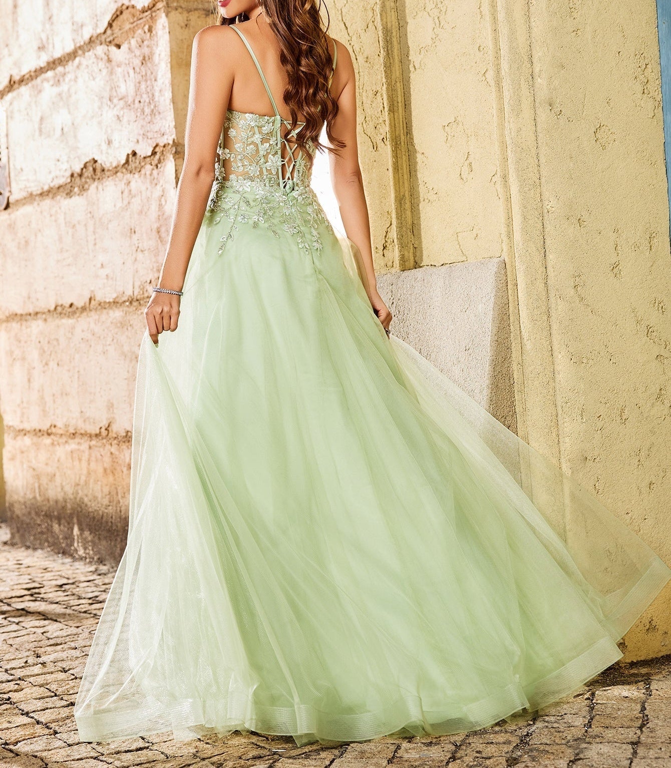 Sheer Bodice Lace Embroidery Prom Dress Long - Mint Green
